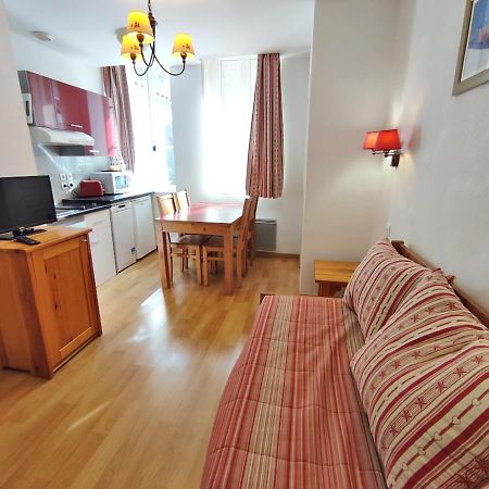 Bagnères-de-Luchon Pat 83, T2, Centre Luchon, Wifi, Casier A Skis, 4 Personnes מראה חיצוני תמונה