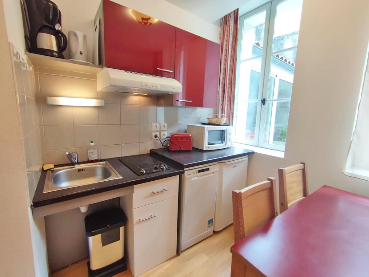 Bagnères-de-Luchon Pat 83, T2, Centre Luchon, Wifi, Casier A Skis, 4 Personnes מראה חיצוני תמונה